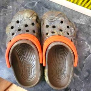 Camo crocs